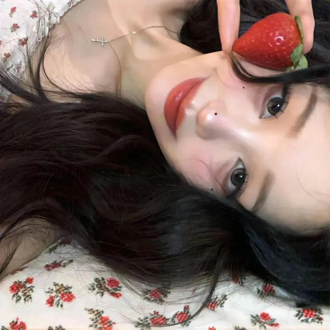 黑色灰姑娘海报